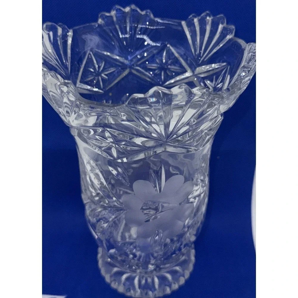 Vintage Imperial Lead Crystal Scalloped Top Vase Made in Poland